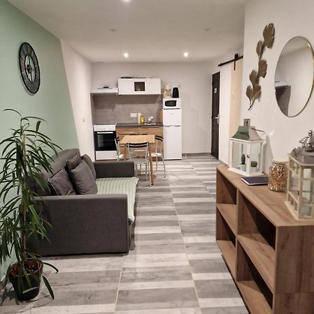 Comme A La Maison Gannat Exteriér fotografie